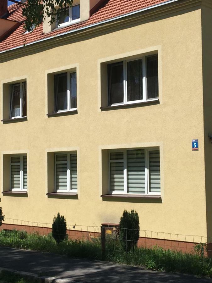 Apartament Studencka يلينيا غورا المظهر الخارجي الصورة